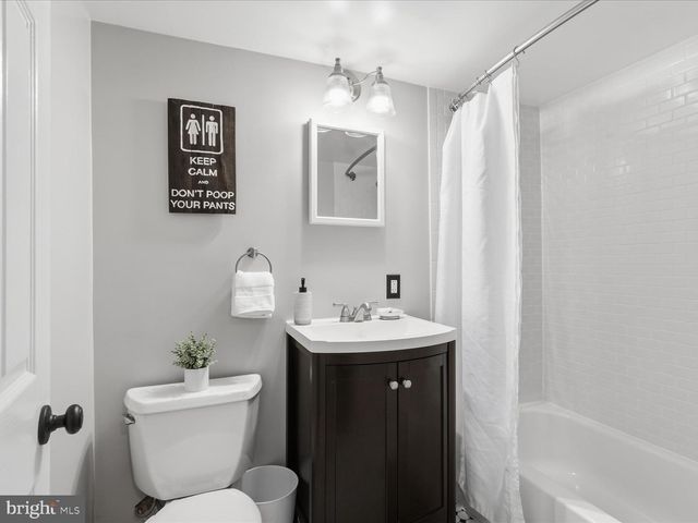 6437 SPRING TER, Falls Church, VA 22042