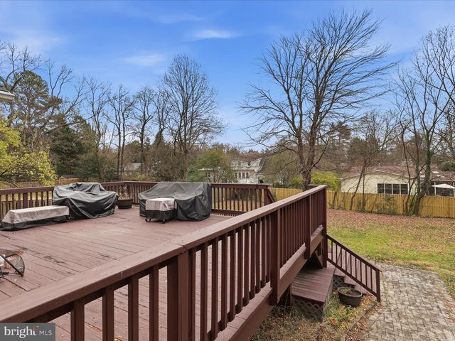 6437 SPRING TER, Falls Church, VA 22042