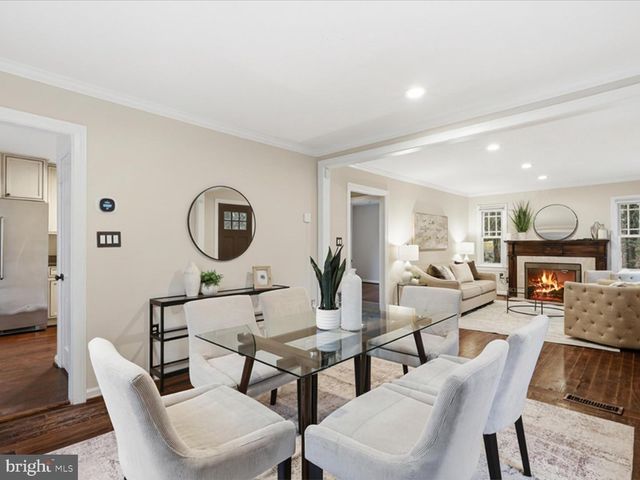 6437 SPRING TER, Falls Church, VA 22042