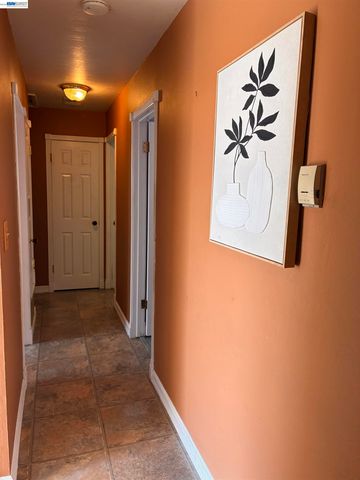 5269 Abbey Ct, Newark, CA 94560