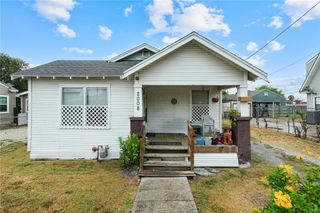 2008 Craig St, Corpus Christi, TX 78405