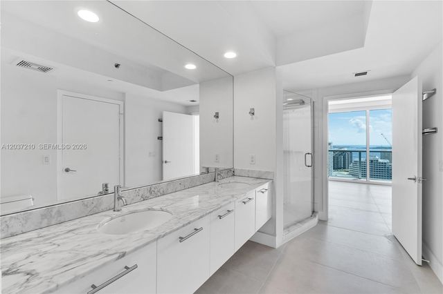 500 Brickell Avenue 2700, Miami, FL 33131