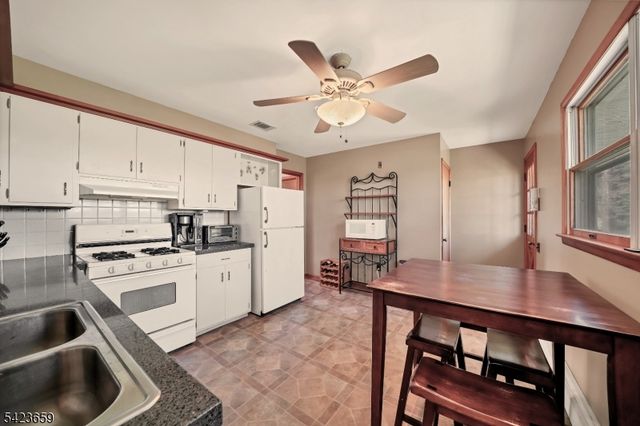 106 Boss Rd, East Amwell Twp., NJ 08559