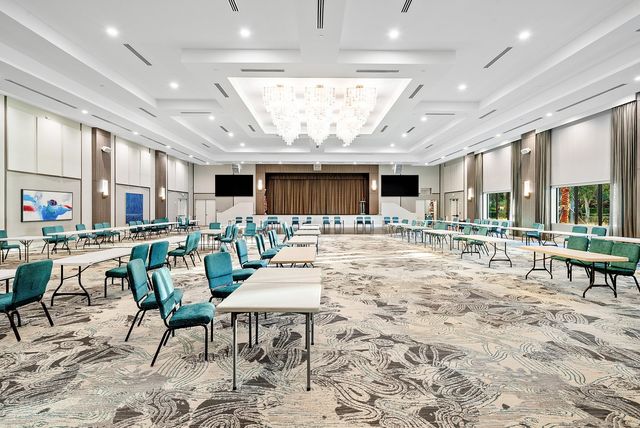 10612 Whitewind Circle, Boynton Beach, FL 33473