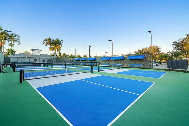 10612 Whitewind Circle, Boynton Beach, FL 33473