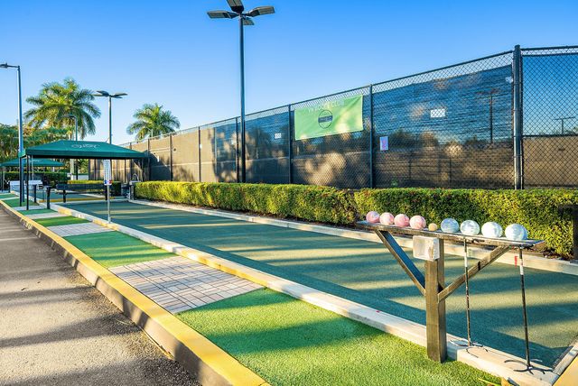 10612 Whitewind Circle, Boynton Beach, FL 33473