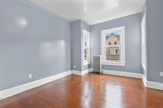 1105 North Main Street 1, Waterbury, CT 06704