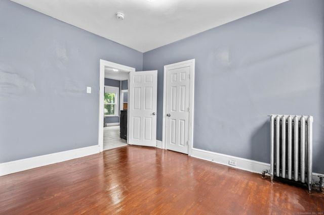 1105 North Main Street 1, Waterbury, CT 06704