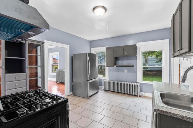 1105 North Main Street 1, Waterbury, CT 06704