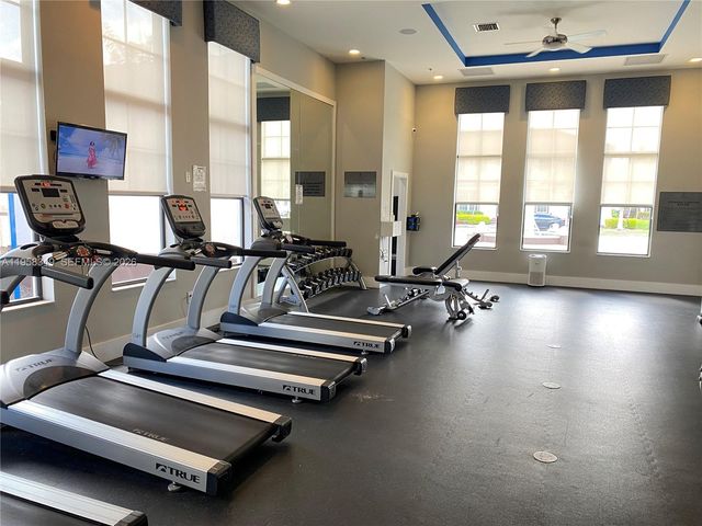 9430 SW 170th Psge 0, Miami, FL 33196