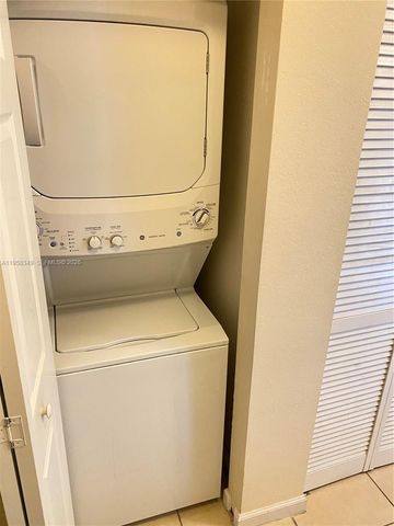 9430 SW 170th Psge 0, Miami, FL 33196