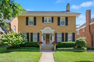 2729 Lawndale Avenue, Evanston, IL 60201