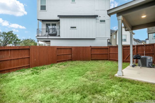 9019 Stillwater Pass, San Antonio, TX 78254