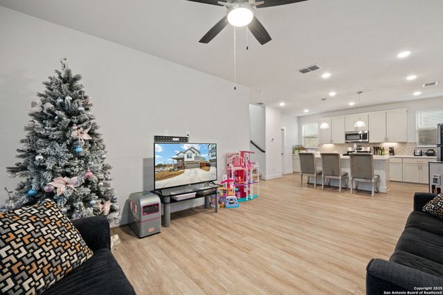 9019 Stillwater Pass, San Antonio, TX 78254