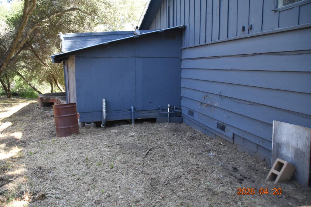 Image 20 of property listing at 54016 Road 200, North Fork, CA 93643