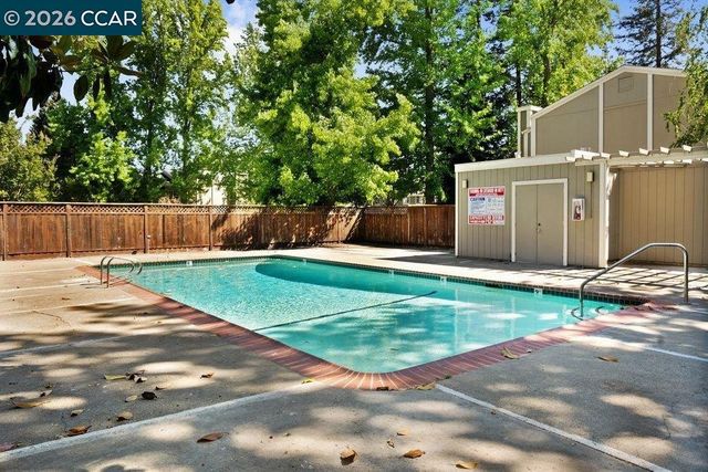 517 Garden Creek Pl, Danville, CA 94526