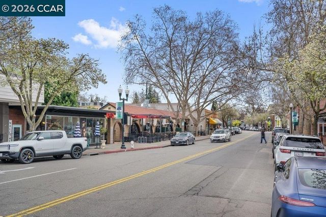 517 Garden Creek Pl, Danville, CA 94526