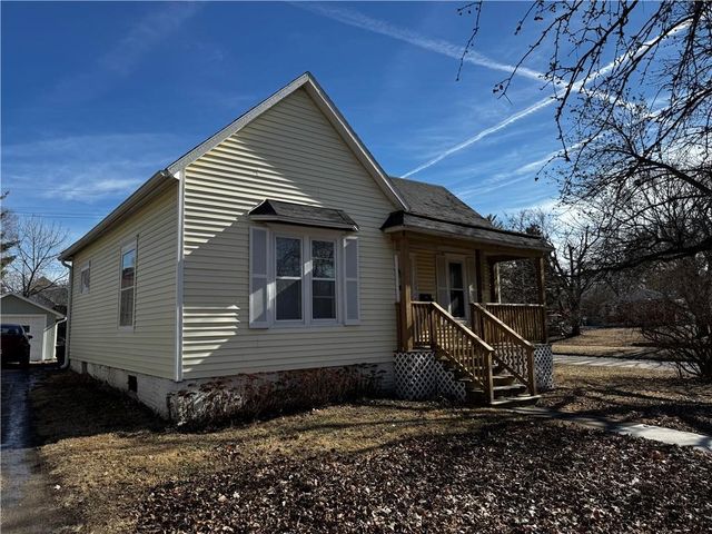 133 S Mulberry Street, Maryville, MO 64468