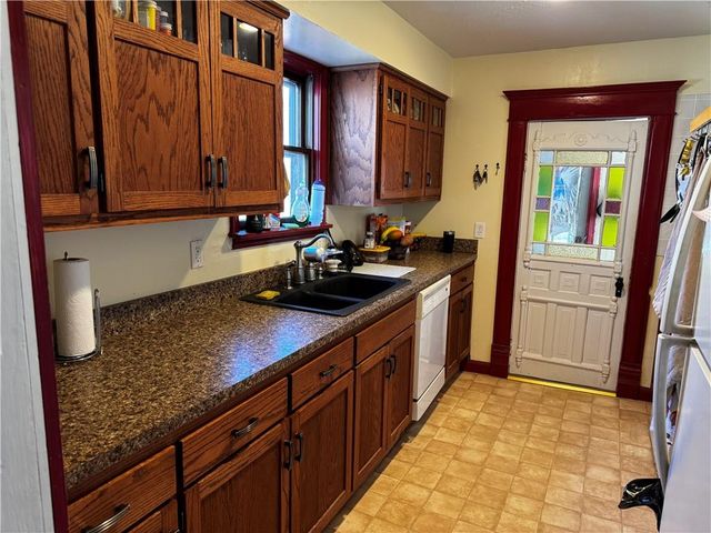 133 S Mulberry Street, Maryville, MO 64468