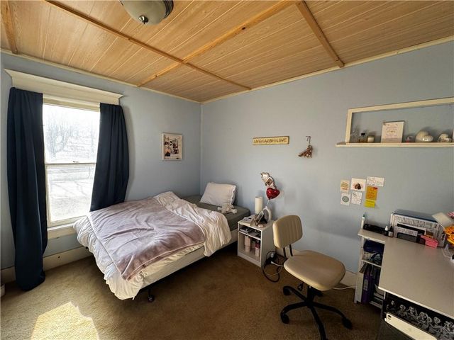 133 S Mulberry Street, Maryville, MO 64468