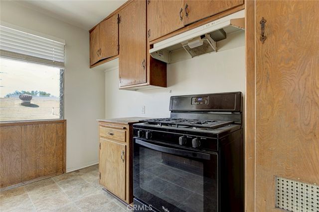 434 W Elk, Glendale, CA 91204