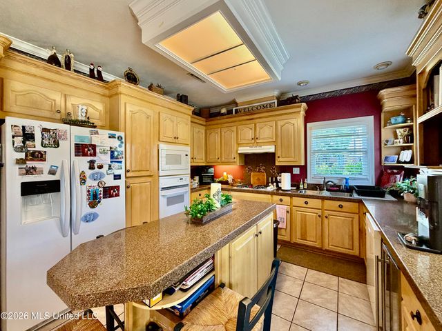 100 Trace Ridge Drive, Clinton, MS 39056