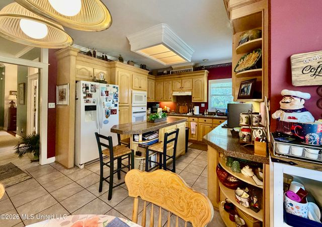 100 Trace Ridge Drive, Clinton, MS 39056