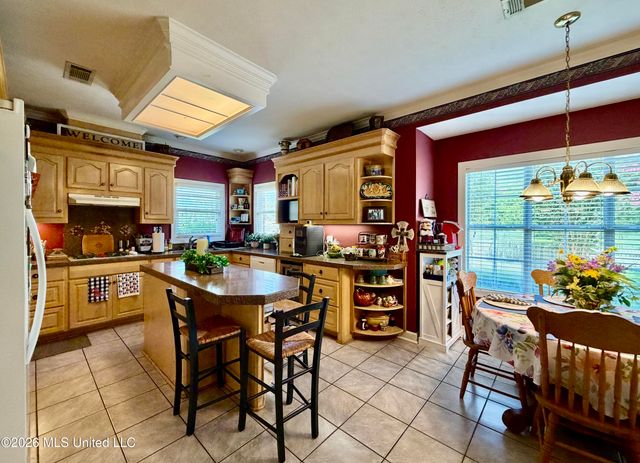 100 Trace Ridge Drive, Clinton, MS 39056