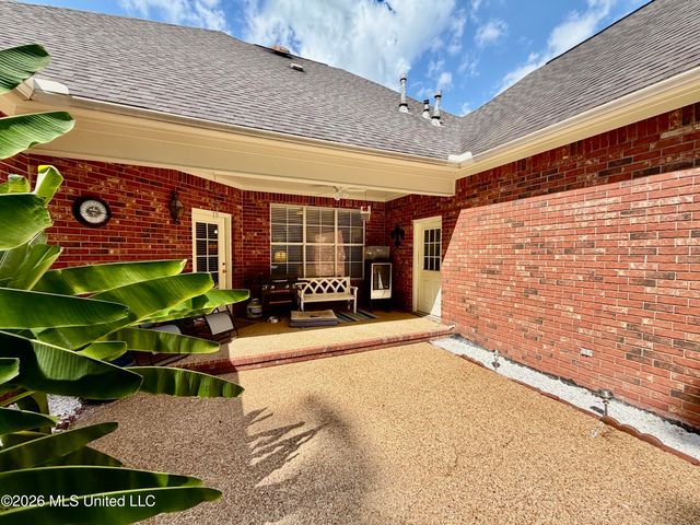100 Trace Ridge Drive, Clinton, MS 39056