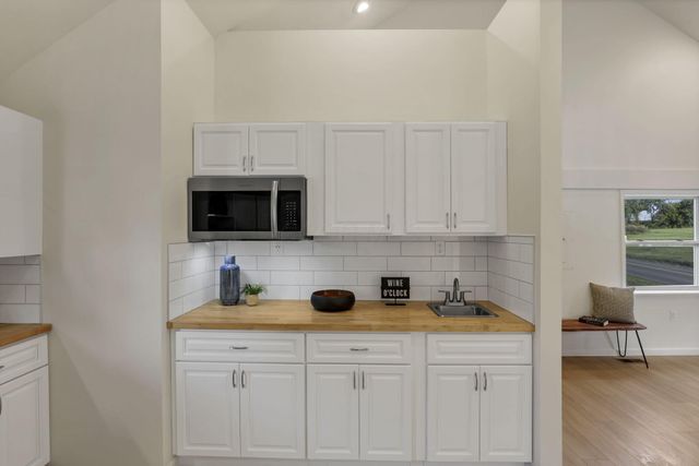 13060 Oak Road NE, Thornville, OH 43076