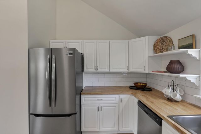 13060 Oak Road NE, Thornville, OH 43076