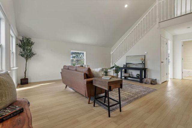 13060 Oak Road NE, Thornville, OH 43076