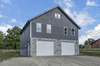 13060 Oak Road NE, Thornville, OH 43076