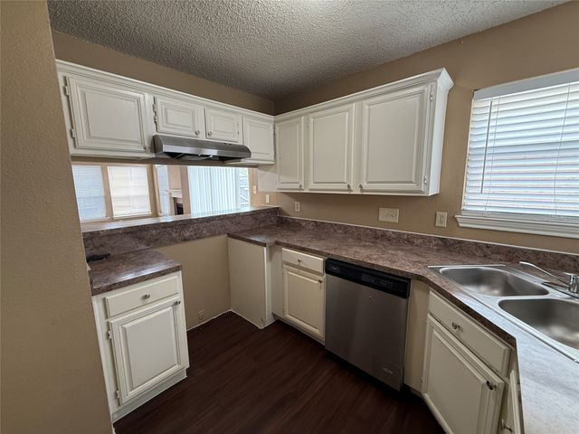 403 Appomattox Drive, Mesquite, TX 75149