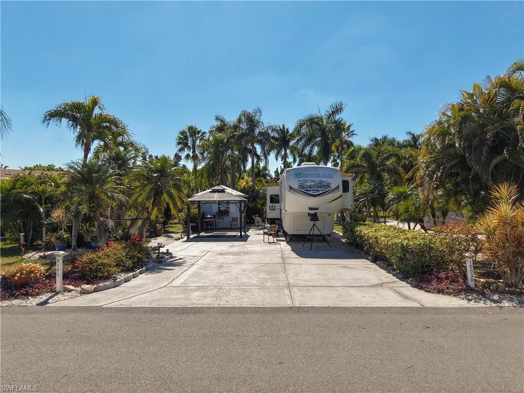 10030 Willowood Dr, FORT MYERS, FL 33905 — exterior