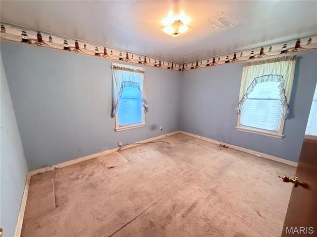 2115 Lynch Avenue, Granite City, IL 62040