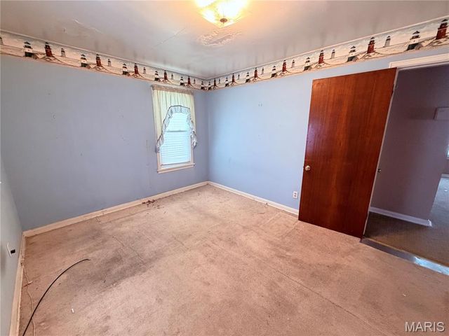 2115 Lynch Avenue, Granite City, IL 62040