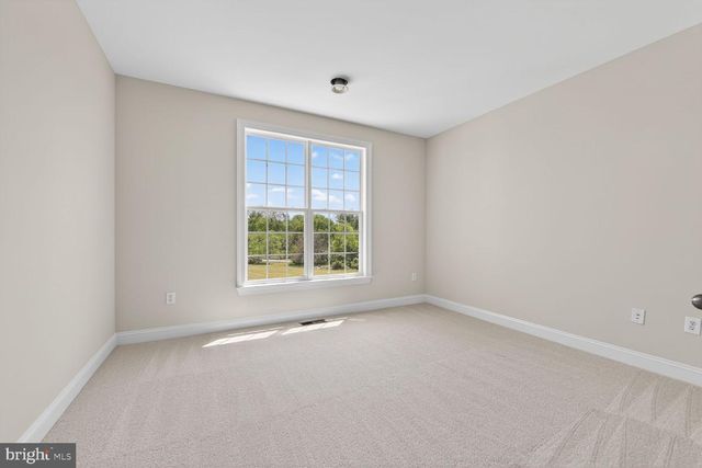 16546 LANCE TRAIL CT, Hamilton, VA 20158