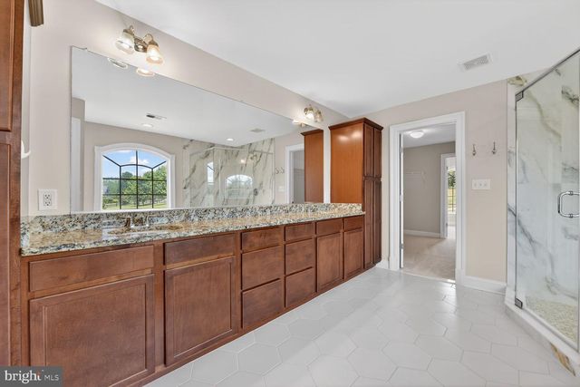 16546 LANCE TRAIL CT, Hamilton, VA 20158