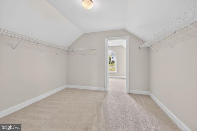 16546 LANCE TRAIL CT, Hamilton, VA 20158