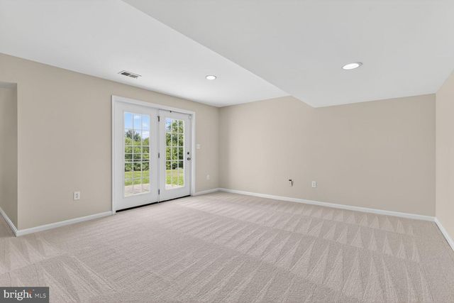 16546 LANCE TRAIL CT, Hamilton, VA 20158