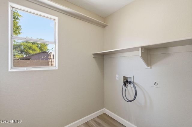 1789 E CARLA VISTA Drive, Gilbert, AZ 85295