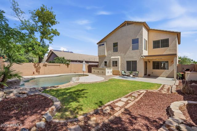 1789 E CARLA VISTA Drive, Gilbert, AZ 85295
