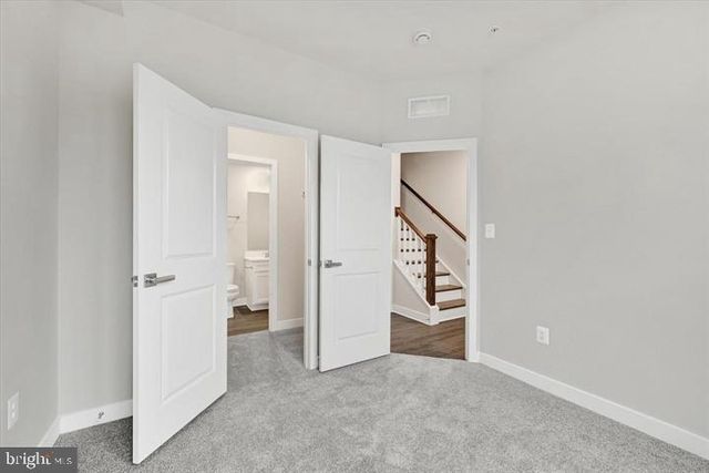 815 LENNOX ST, Baltimore, MD 21217