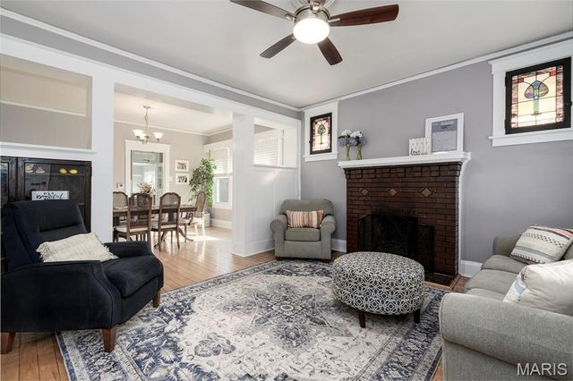 6811 Marquette Avenue, St Louis, MO 63139