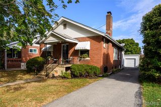 6811 Marquette Avenue, St Louis, MO 63139