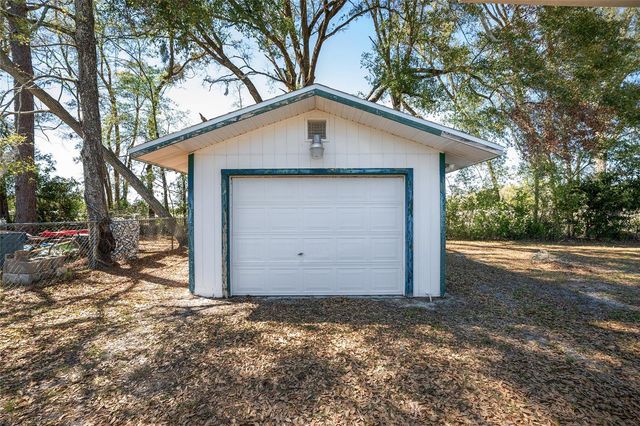 3216 NE 22ND COURT, Ocala, FL 34479