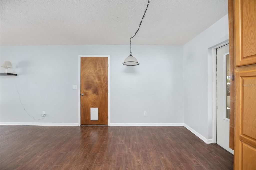 Image 13 of property listing at 3216 NE 22ND COURT, Ocala, FL 34479