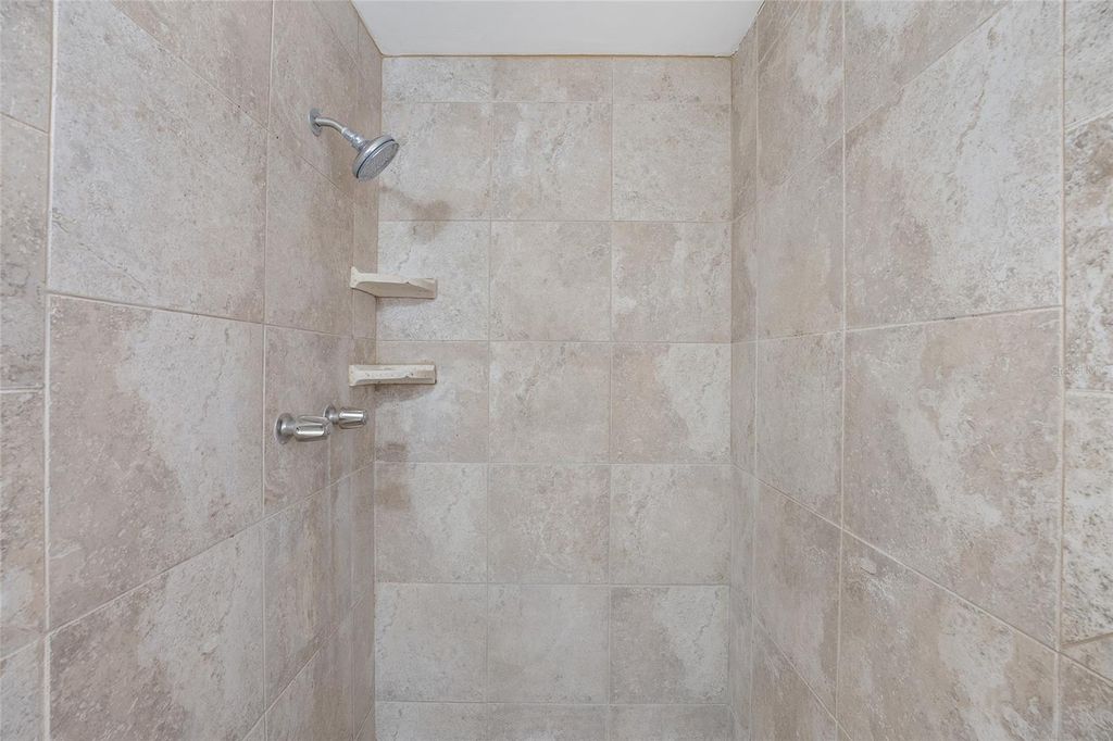 Image 25 of property listing at 3216 NE 22ND COURT, Ocala, FL 34479