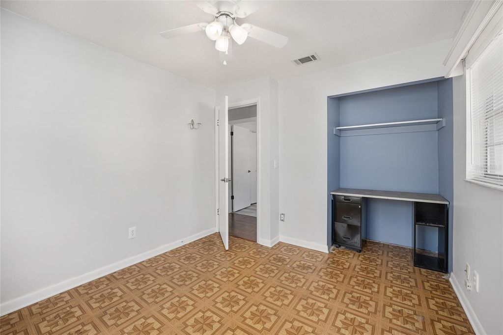 Image 30 of property listing at 3216 NE 22ND COURT, Ocala, FL 34479